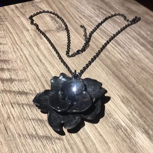 Black flower costume necklace